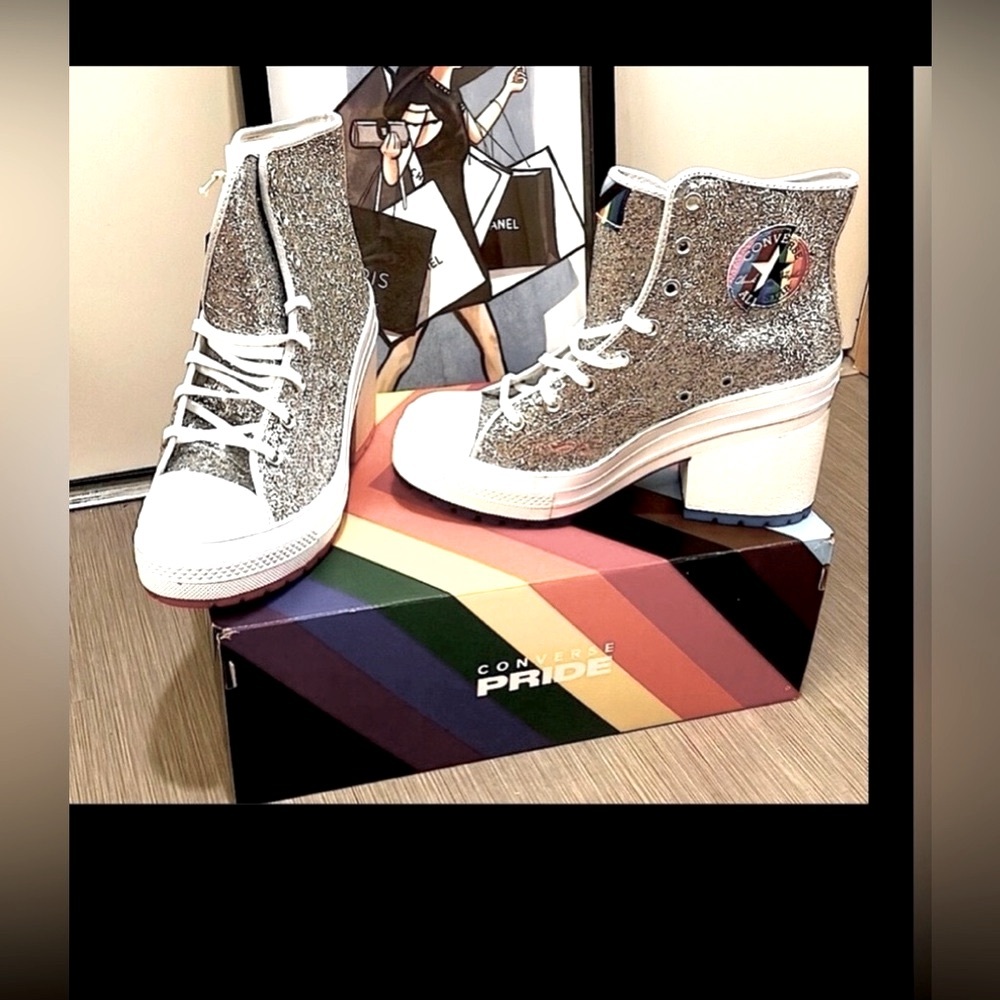 Converse Chuck 70 De Luxe Heel Pride High Top Platform Sneaker size 9.5 NWT